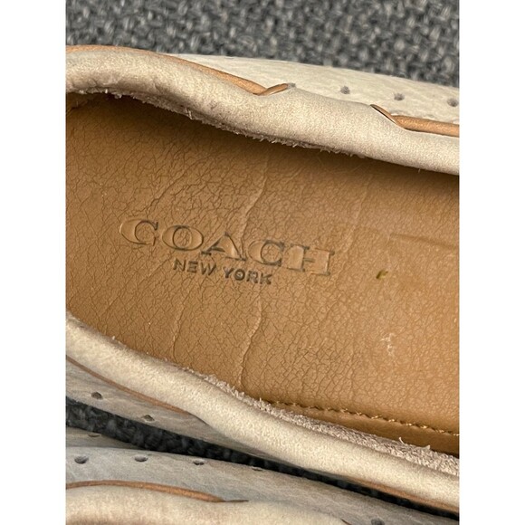 Cream Leather Coach Moccasins 6.5 - Picture 7 of 10